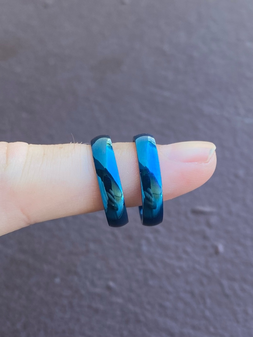 2 Pair Set / Highly Polished Blue Dome Stainless Steel Rings Size 4
